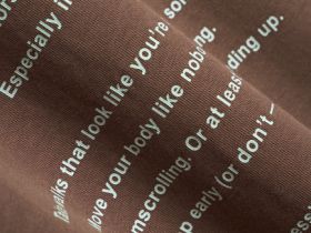 Футболка оверсайз с принтом, Коричневый