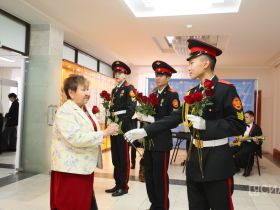 В Якутии вручили государственные награды многодетным матерям