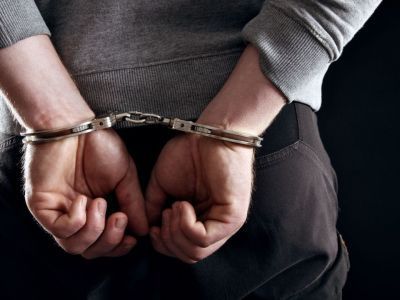 В Якутске сотрудники ФСБ задержали лидера киргизской диаспоры при сбыте поддельных документов