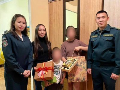 Работники дирекции биологических ресурсов и ООПТ Якутии посетили семьи участников СВО