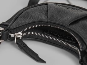 Сумка из натуральной кожи