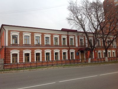 Здание школы юных моряков