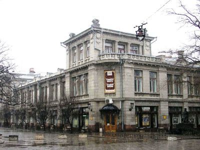 Здание дворянского театра (архитектор А.Н.Бекетов, инженер Я.А.Рыков)