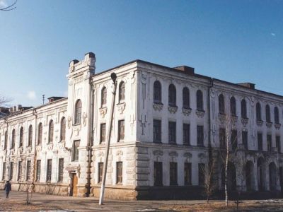 Здание Никольск-Уссурийского реального училища