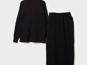 Комплект трикотажный для женщин: джемпер, юбка