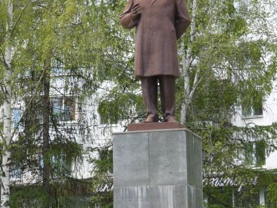 Памятник П.И. Чайковскому