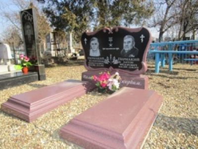 Могила А.Ф. Паранакия (1899-1979), Героя Социалистического труда