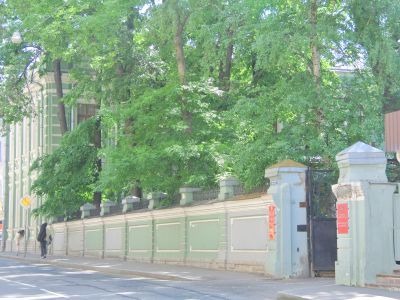 Ограда с воротами и калиткой, 1890 г., архитектор П.А.Дриттенпрейс