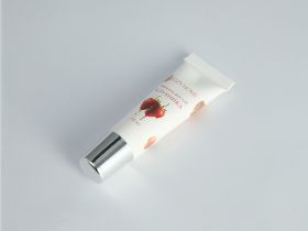 Бальзам для губ Клубника