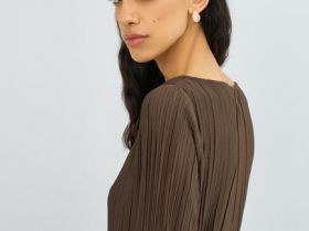 Трикотажное платье с ремнём, Коричневый