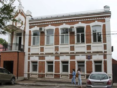 Доходный дом