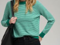 Джемпер полуприлегающего кроя с хлопком