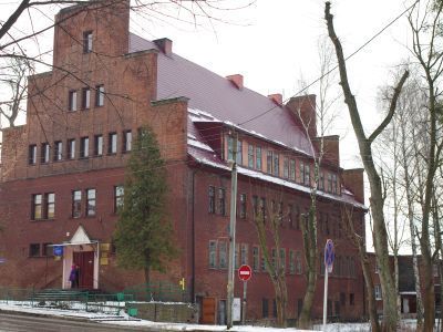 Здание суда