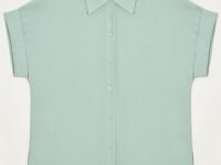 Блузка с коротким рукавом и отложным воротником