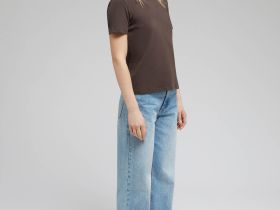 Футболка приталенного кроя из хлопка