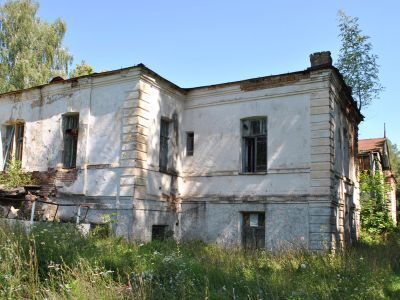 Жилые и хозяйственные строения санатория "Войново"