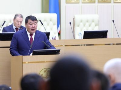 Председателем парламента Якутии вновь избран Алексей Еремеев