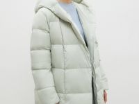 Стеганое пуховое пальто силуэта oversize