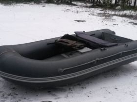 Лодка ПВХ КОМБАТ CMB-330Е