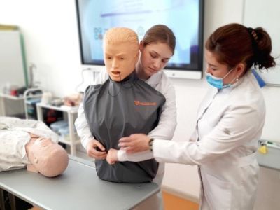 В школе №1 идет набор в медкласс, а в седьмой – в педагогический класс