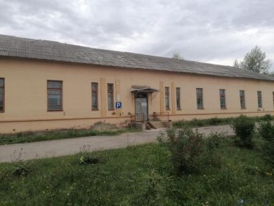 Первомайская поселковая библиотека