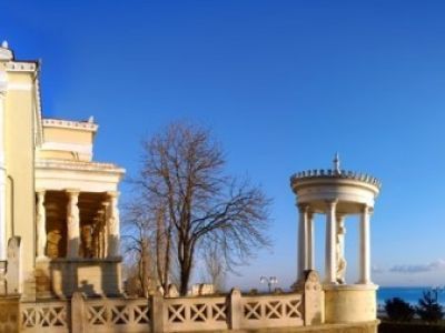 Здание дачи Милос