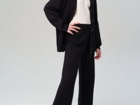 Комплект трикотажный для девочек: брюки, кардиган