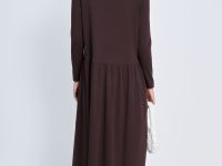 Трикотажное платье с длинным рукавом