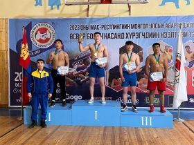 В десятый раз в Монголии проведен национальный чемпионат по мас-рестлингу