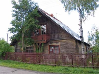 Дом, где жили академик живописи Р.Ф. Френц и его сын – выдающийся советский художник-баталист Р.Р. Френц