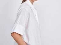 Блузка с укороченным рукавом