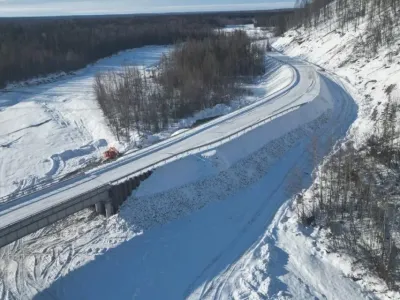 В Томпонском районе открыли движение по двум новым мостам через реки Улах и Куранах / ЯСИА   