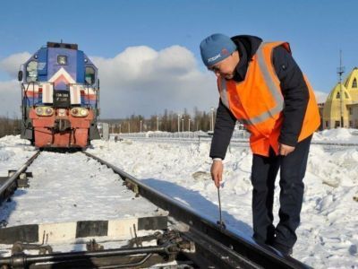 Старший электромеханик «ЖДЯ» Владлен Максимов: «В нашей работе важна слаженность»