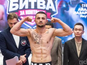 В Якутске провели медиа-взвешивание участников турнира «Битва за контракт»