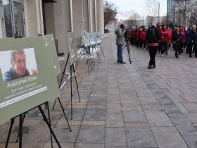 "Молодая гвардия" ЕР и Волонтёрская рота провели акцию памяти погибших журналистов