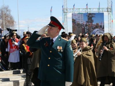 В Якутске состоялось военно-патриотическое шествие в честь 80-летия Победы