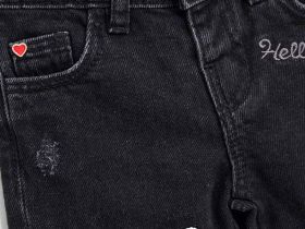 Джинсы для маленькой девочки