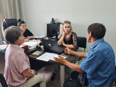 Семьям участников СВО в Намском районе оказали юридическую помощь