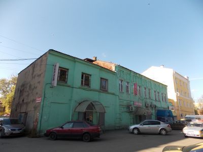 Дом жилой с лавкой