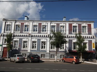 Усадьба городская купца П.И. Серякова. Кирпичный стиль