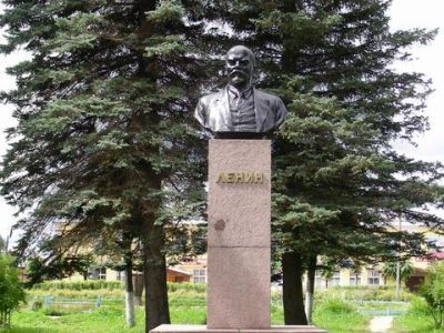 Бюст В.И. Ленина