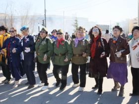 На площади Победы в Якутске станцевали «Осуохай Победы»