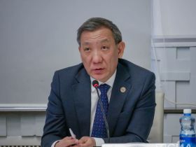 Использование нейросети для развития и сохранения языка обсудили в Якутии