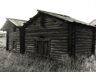 Амбар А.А. Листовой и А.А. Клокотова