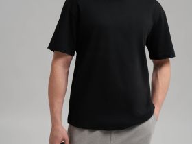 Футболка свободного кроя из трикотажа интерлок