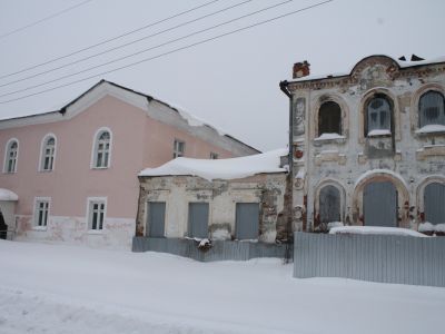 Памятник архитектуры конца XVIII в., бывшее здание уездного казначейства