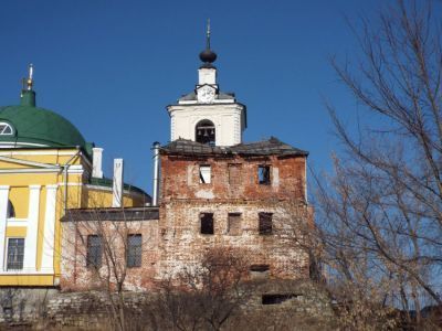 Башня ограды