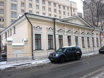 Главный дом, 2-я пол. XVIII в., 1820-е - 1830-е гг., 1885-1886 гг., архитектор Н.П.Краснов