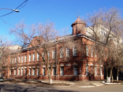 Женская гимназия Мамина (частная)