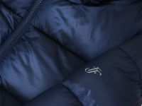 Удлиненный пуховик полуприлегающего силуэта